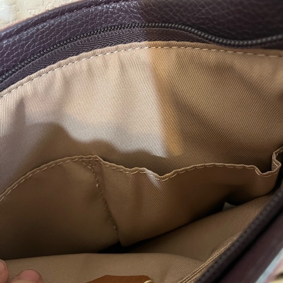 The Sak De Young Crossbody in Leather, Aubergine lightly used with light wear - Picture 9 of 11